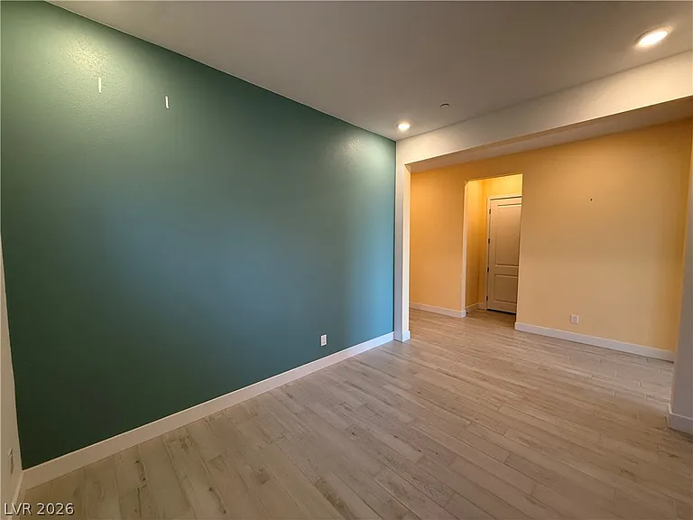 324 Forsyth Park St — Photo 8