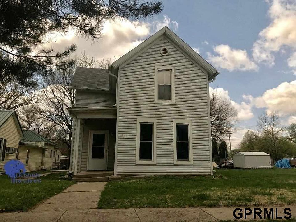 1st image of 1625 N Iowa Ave