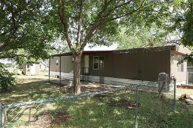 1st image of 502 Western Hills Dr