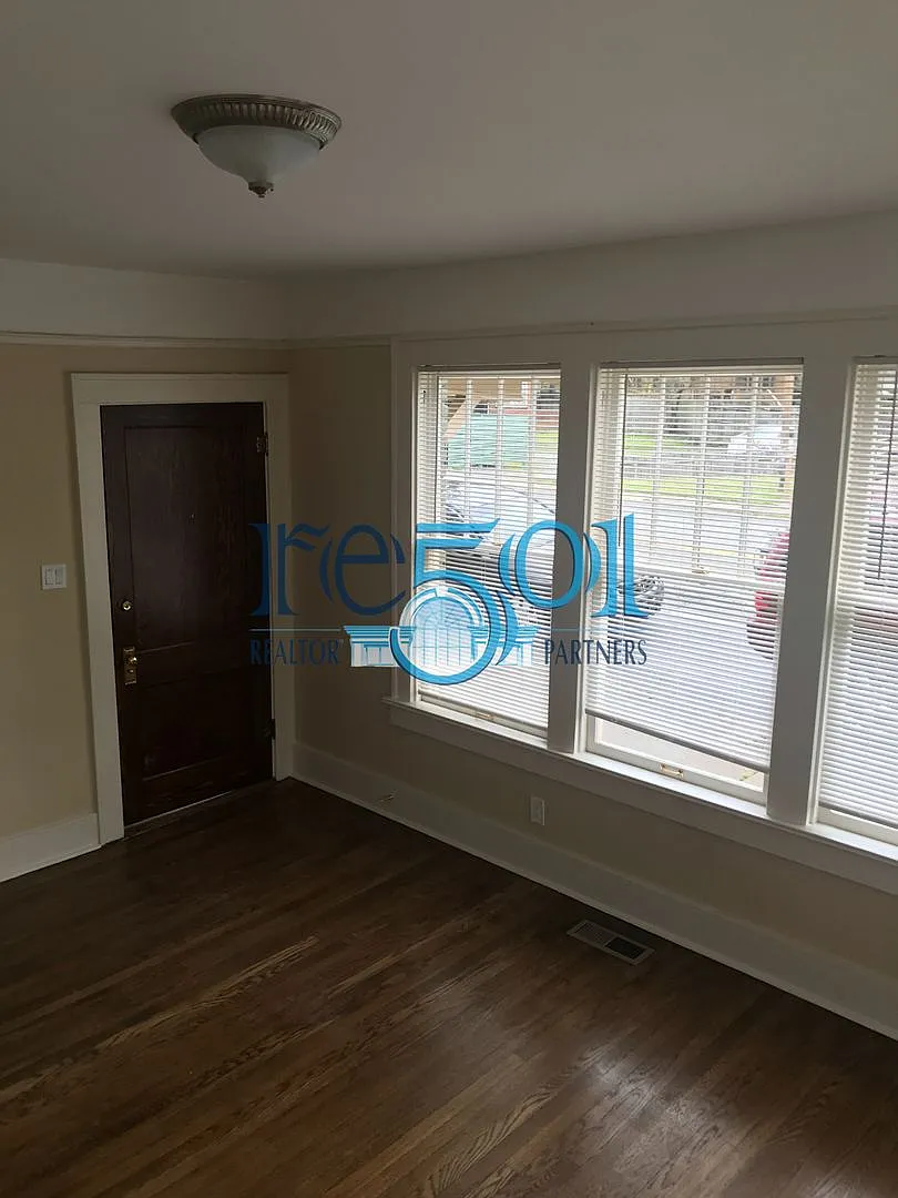 Newly Renovated Immaculate Condo In Hillcrest Just Blocks from UAMS!! — Photo 4