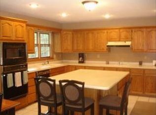 2516 Colony Cir, Saint Cloud, MN 56303