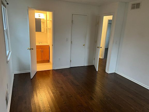 3rd image of 112 Hannibal St