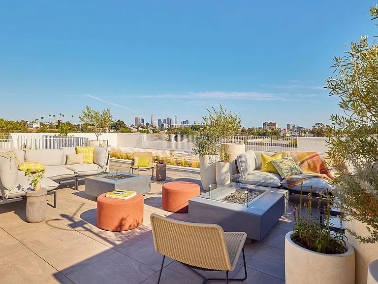 636 N. Juanita Ave, Los Angeles, CA 90004 — Photo 25
