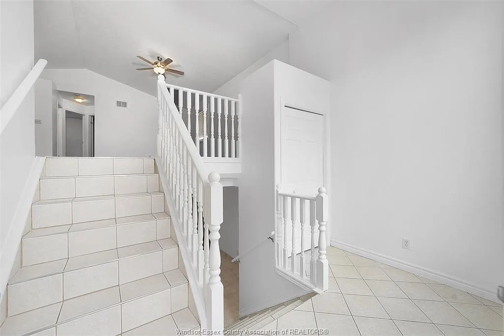 3 bed, $2,250 — Photo 4