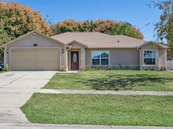 1122 Chelsea Parc Dr, Minneola, FL 34715