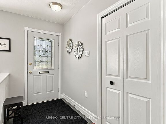 5th image of 96 Tweed Cres