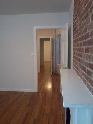 Rented by Eric Kravitz, LREB | media 33