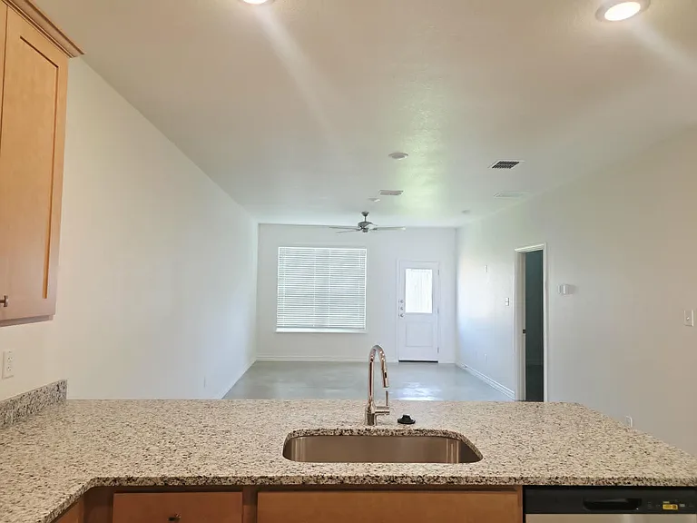 3805 Sugar Hackberry Trl #B — Photo 2