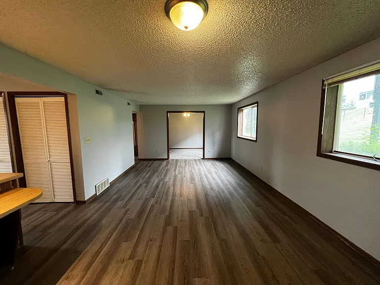728 Westwinds Dr #5 — Photo 5
