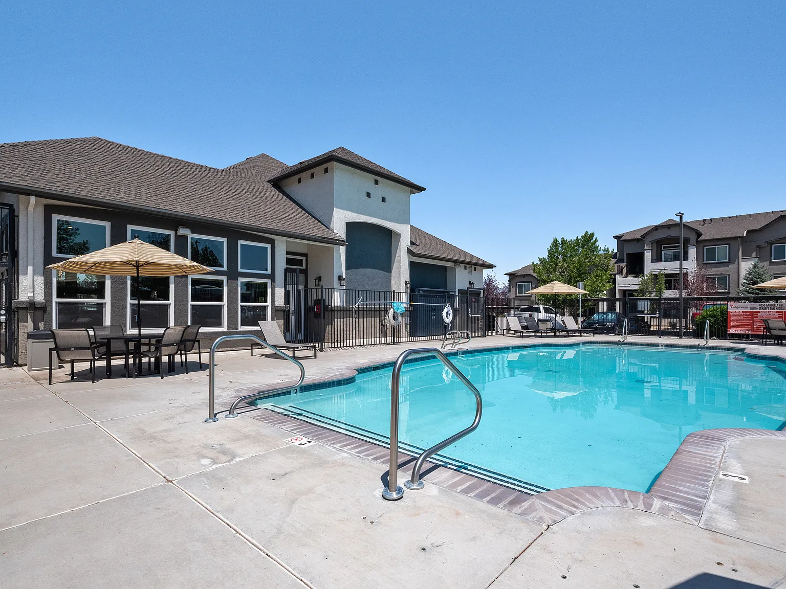 Ridgeview by Vintage — Photo 2