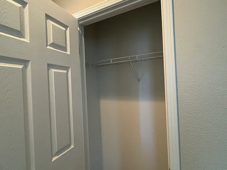 28512 Plymouth Way — Photo 16
