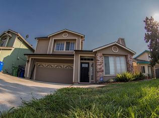 800 Lyonia Dr, Galt, CA