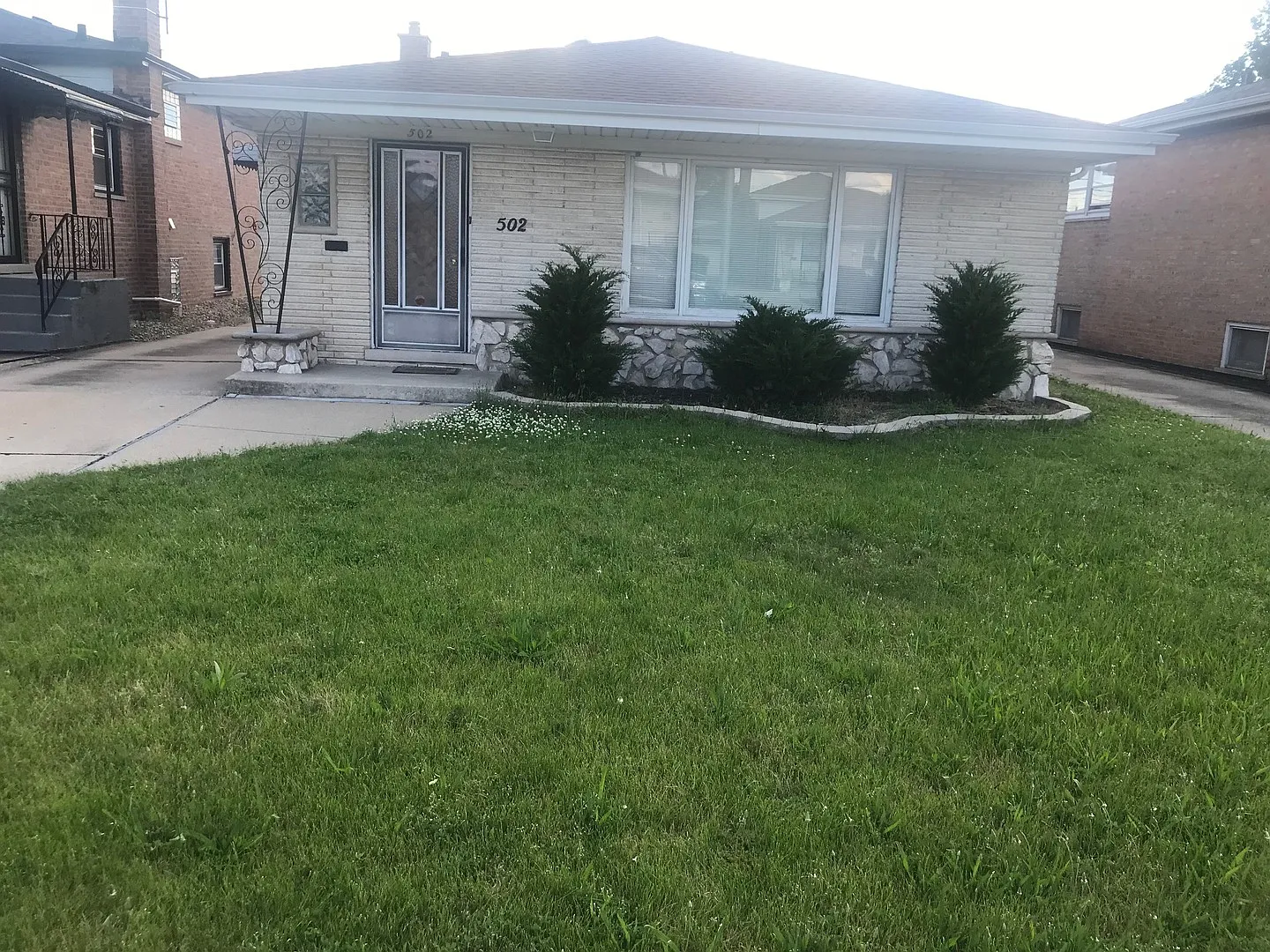 502 Muskegon Ave photo 1