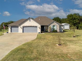 16155 E 255th Rd, Nowata, OK 74048