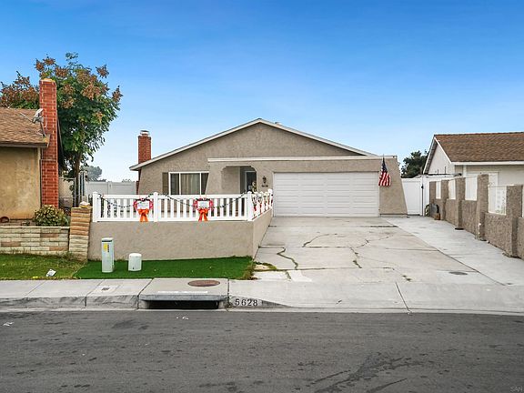 3rd image of 5628 Plumas St