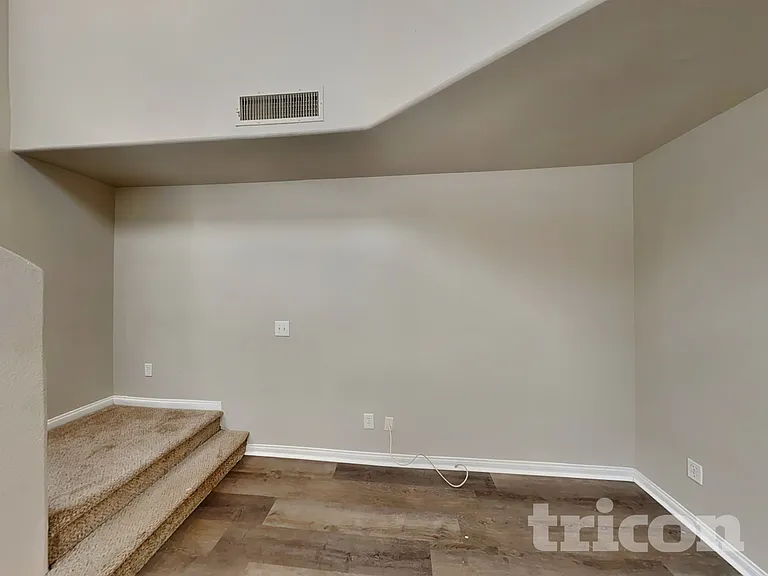 9517 Summer Furnace St — Photo 16