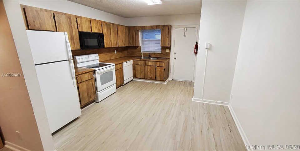 1st image of 4235 SW 62nd Ave