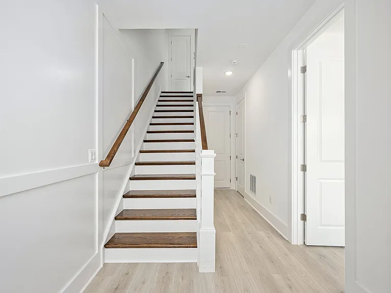 9207 Forkleaf Oak Dr — Photo 7