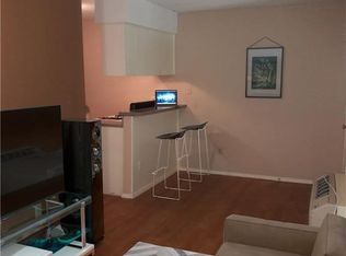 400 W 34th St APT 102, Austin, TX 78705