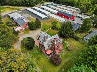 18 Elm St, Hatfield, MA 01038