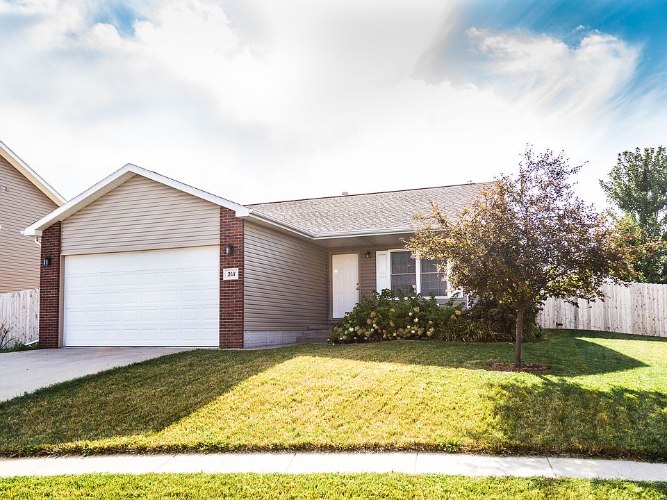 1st image of 2111 Richard Leyden Cir