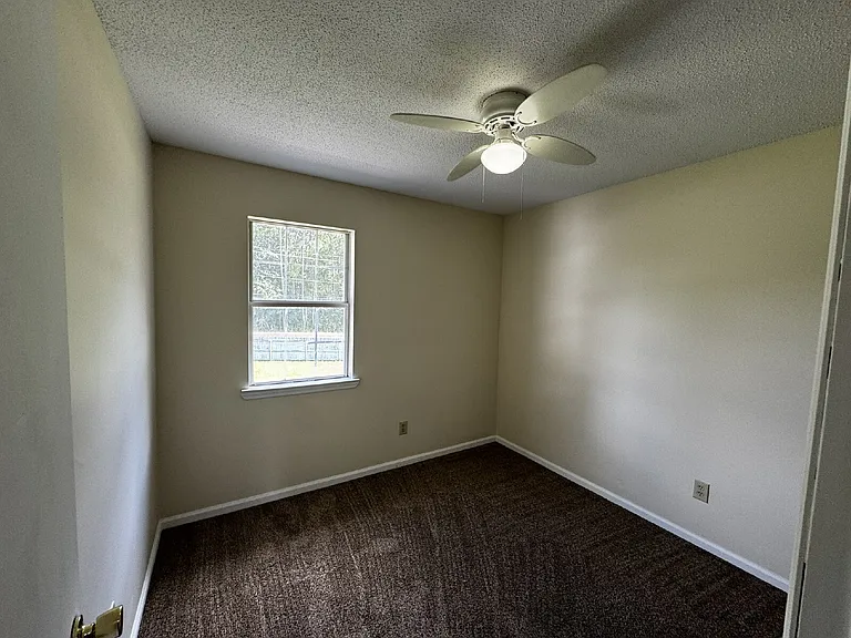 1100 Pineland Ave #9A — Photo 12