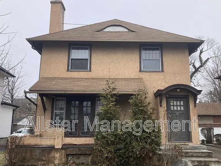 411 9th St #UP — Photo 2