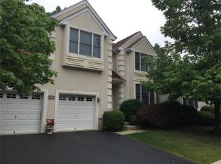 11 Narrows Way, Monroe Township, NJ 08831