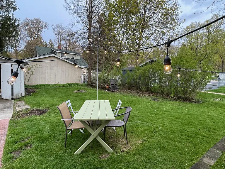 Beautiful backyard and patio for summer evening bbq's