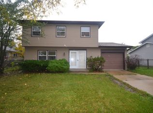 4480 Huntington Blvd, Hoffman Estates, IL 60192