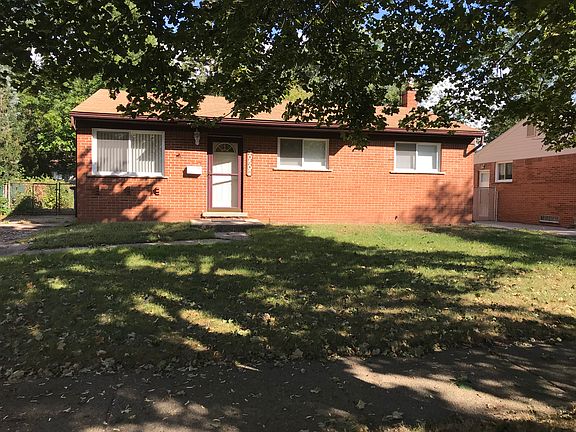 2nd image of 30502 Birchwood St