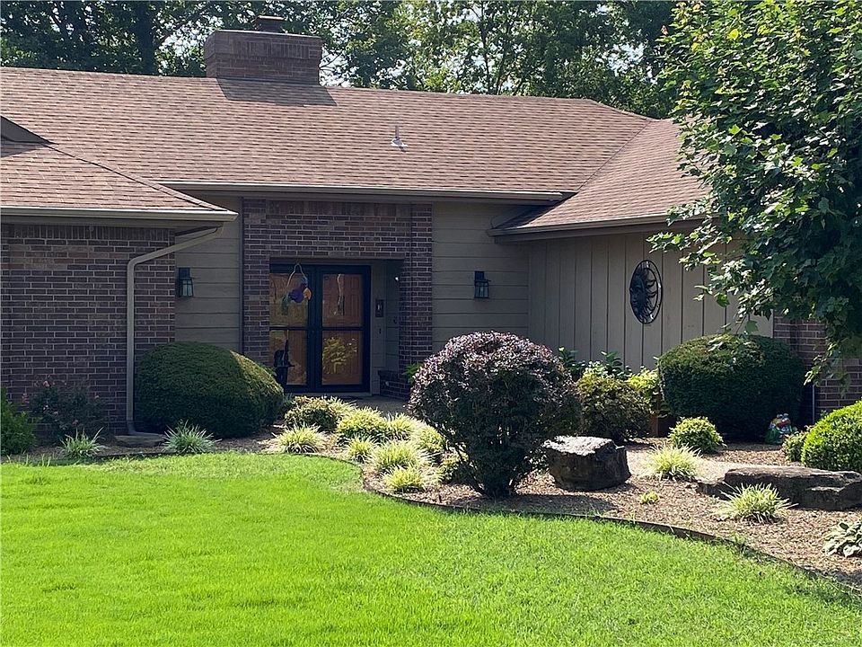 1st image of 73 Dogwood Dr