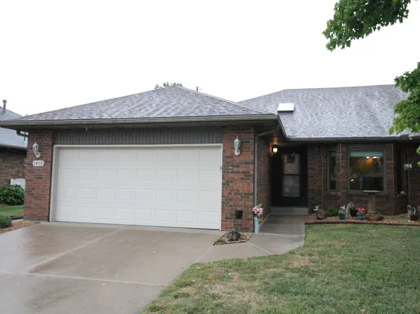 1413 E Powell Street, Springfield, MO 65804