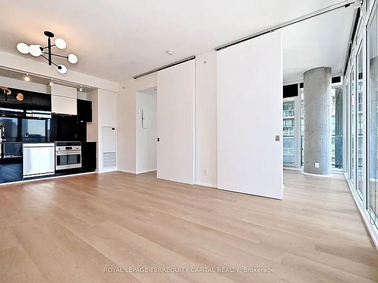 125 Peter St #2308 — Photo 15