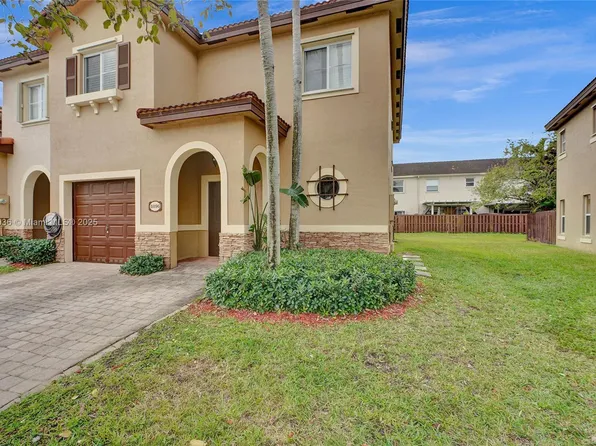 8896 SW 223rd Ter, Cutler Bay, FL 33190