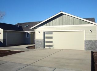 1545 SW Kalama Ave, Redmond, OR 97756