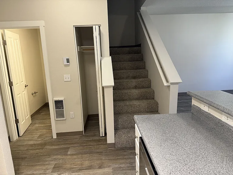 Chinook Way Apartments — Photo 15