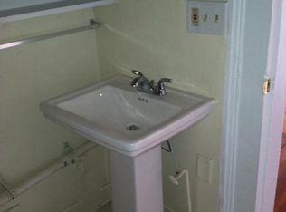 100 Smith St APT B, Charleston, SC 29403