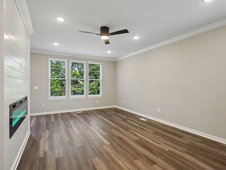 Greenwood Townhomes — Photo 82
