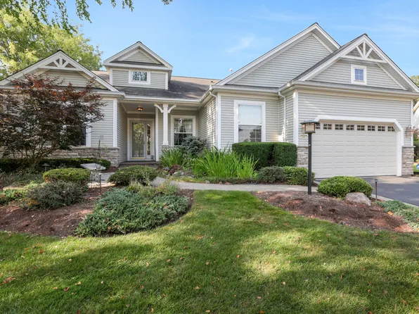 12617 Mulberry Ct, Huntley, IL 60142