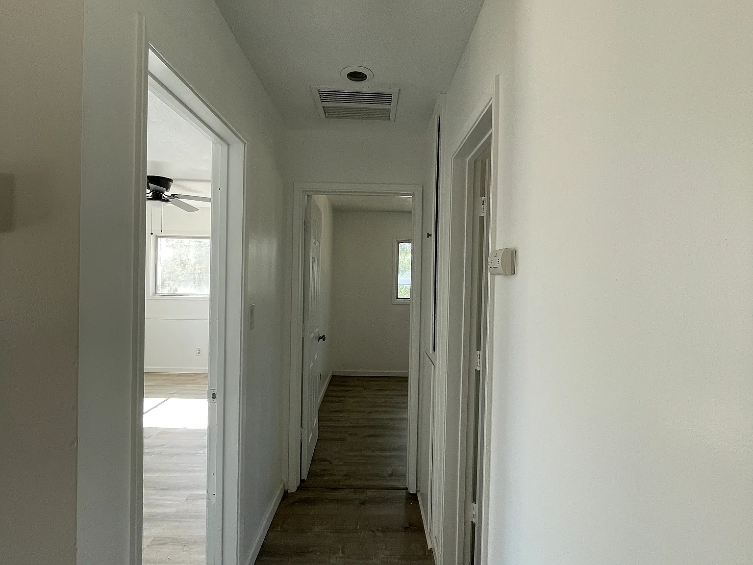 2 bed, 1090 sqft, $1,500 — Photo 3