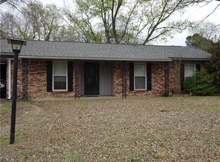 8205 Colony Ln, Fort Smith, AR 72908