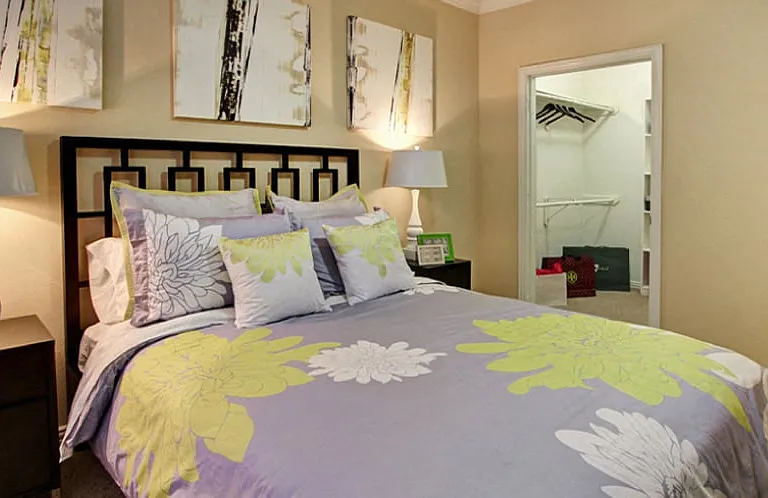 Tuscany Oaks Apartments — Photo 6