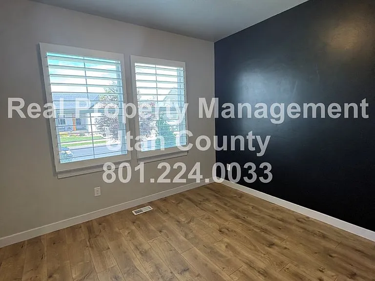 271 E Echo Ledge Dr — Photo 8