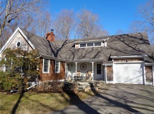 70E Reutemann Rd, N Stonington, CT 06359