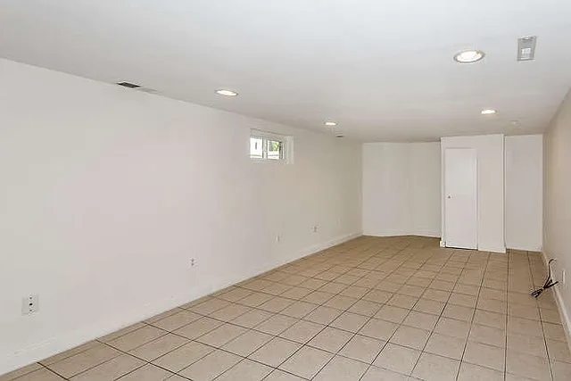 2141 Dobson St — Photo 6