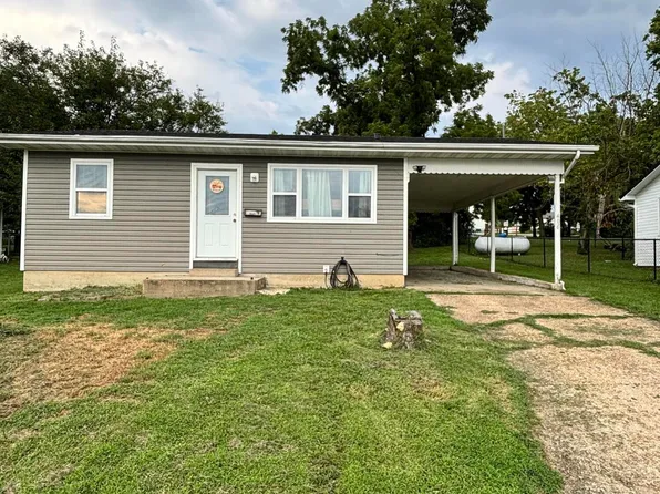 406 N Coffey St, Vienna, MO 65582