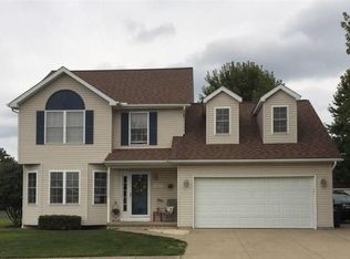 6029 Boxwood Dr, Fairview, PA 16415
