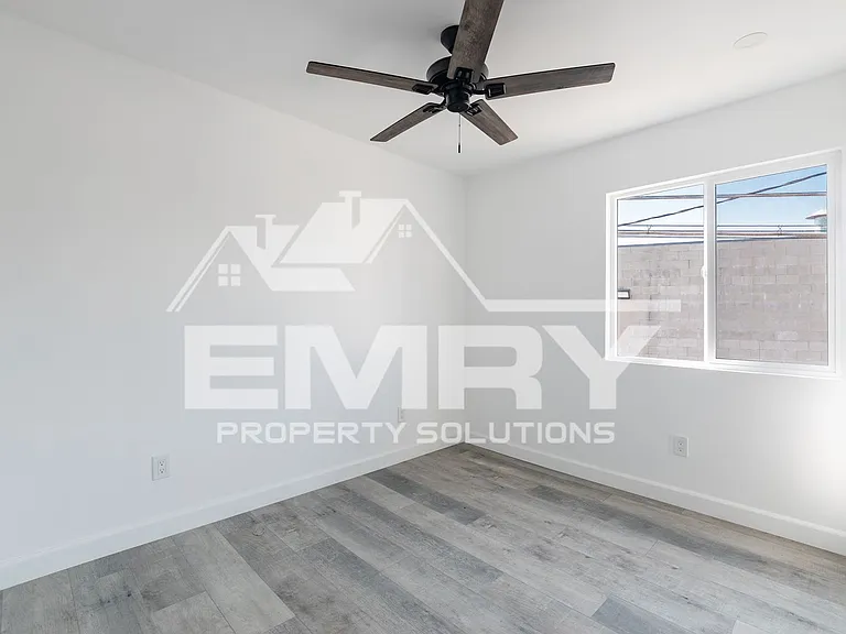 5222 Repetto Ave — Photo 6
