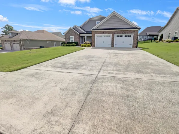 570 Live Oak Rd, Ringgold, GA 30736